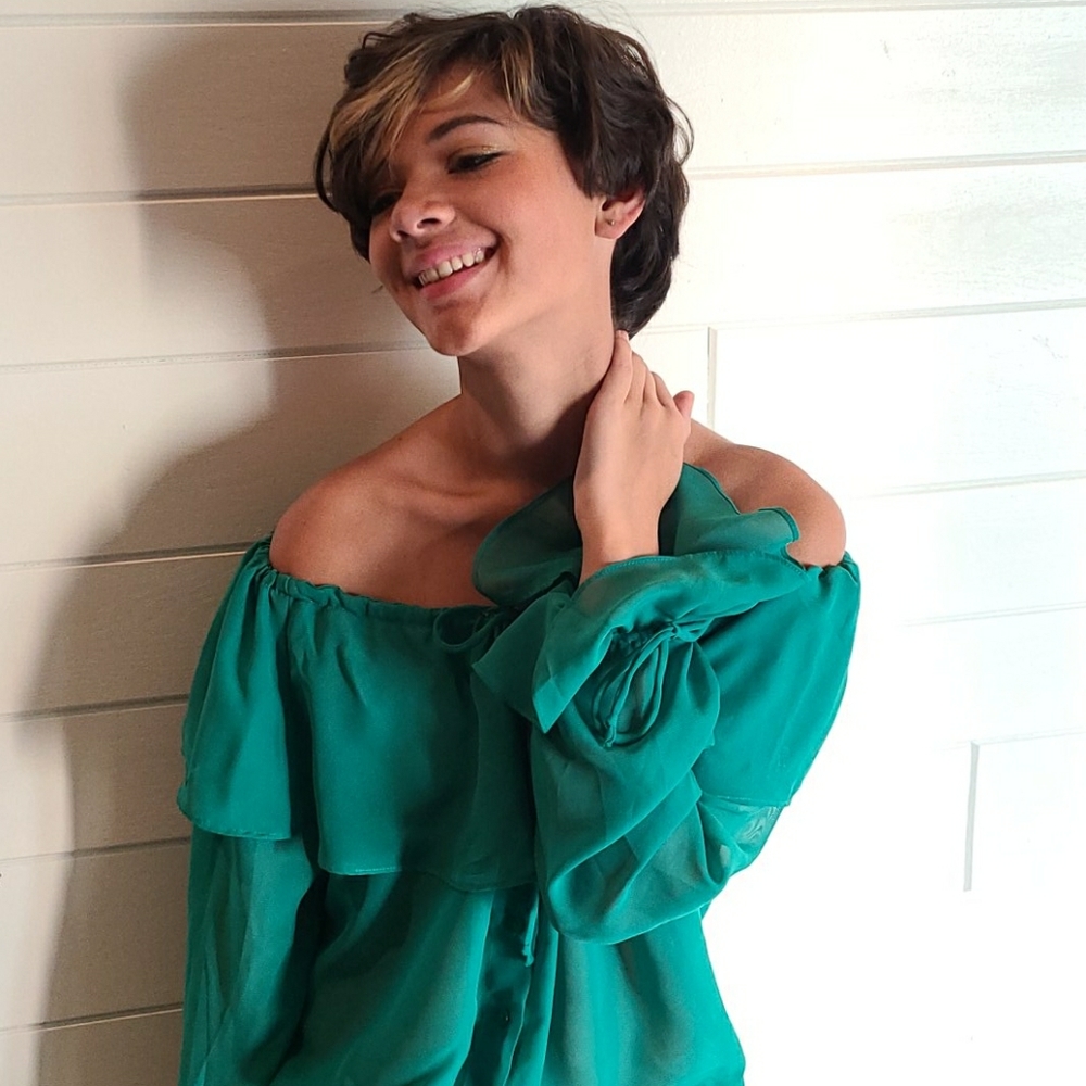 Charlotte Russe Jade green blouse